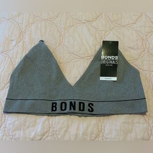 BONDS Originals Retro Rib Triangle Bralette